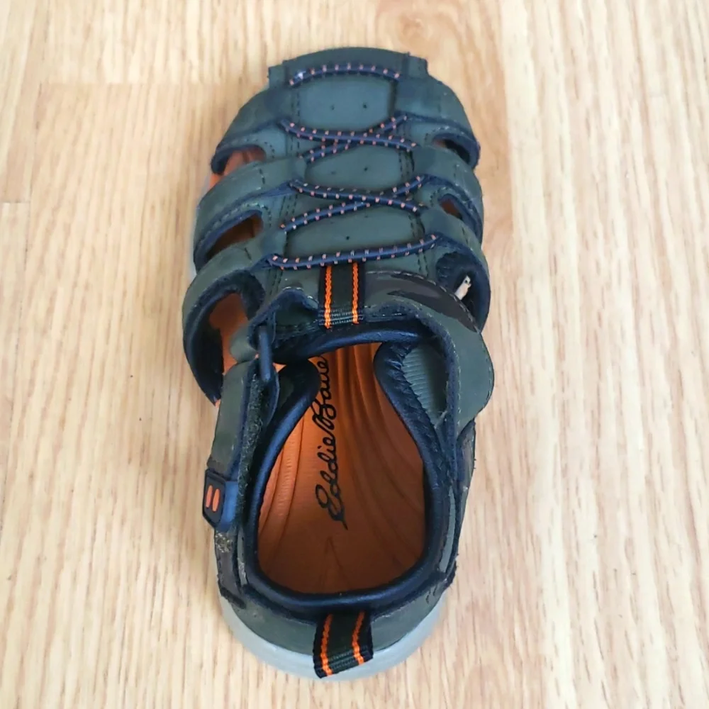 Eddie Bauer sandals closed owned